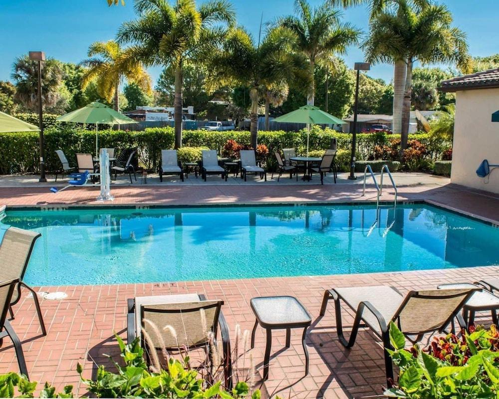 Econo Lodge Vero Beach - Downtown Exterior foto