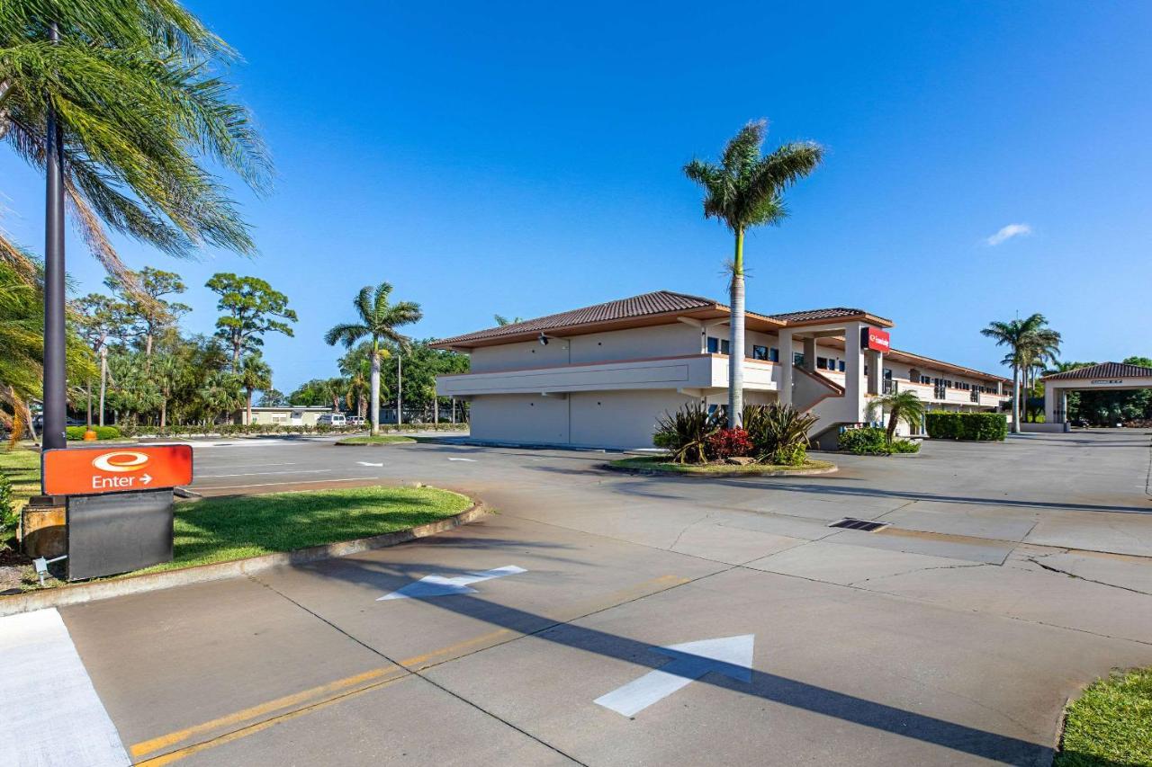 Econo Lodge Vero Beach - Downtown Exterior foto
