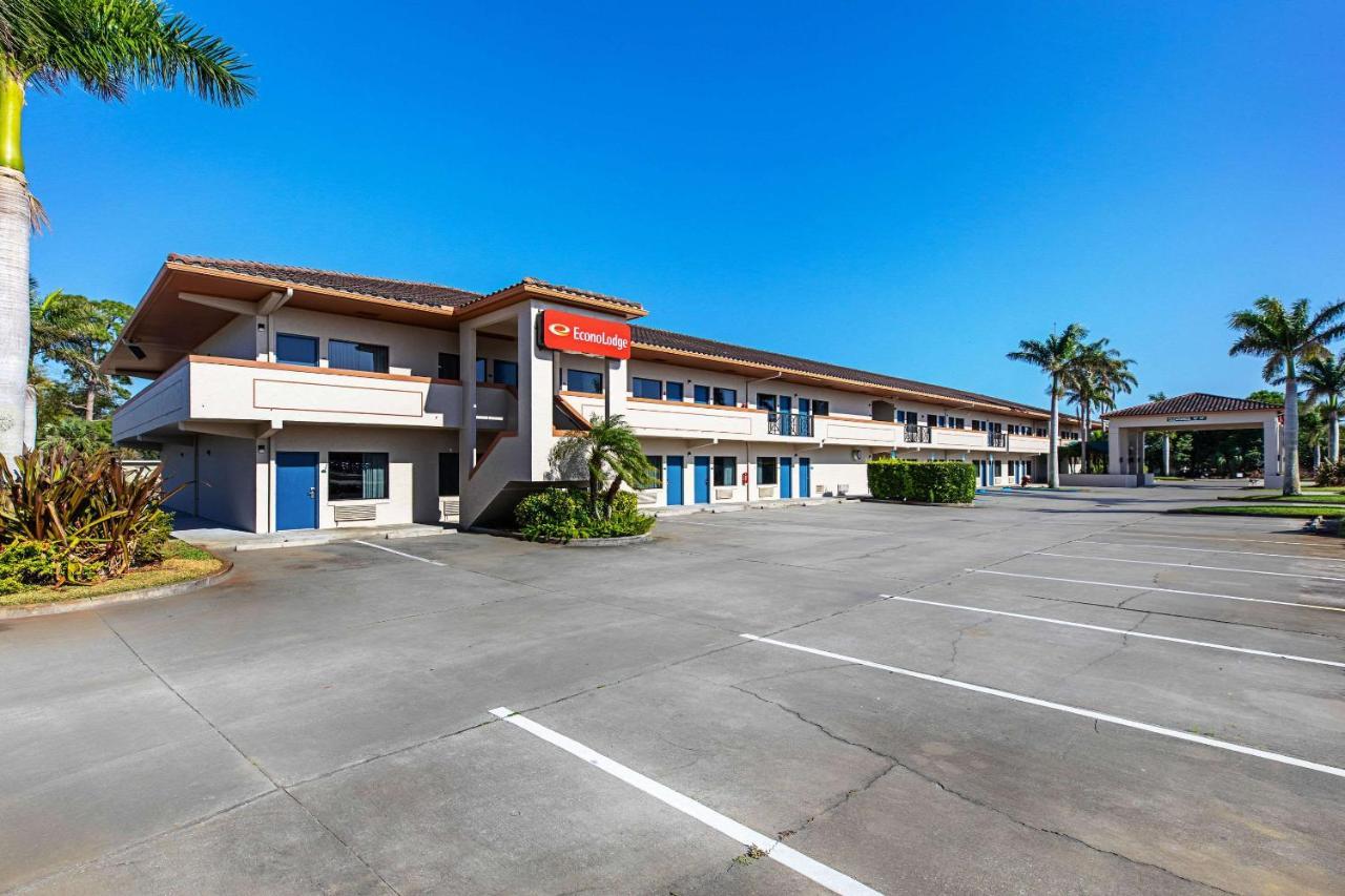 Econo Lodge Vero Beach - Downtown Exterior foto